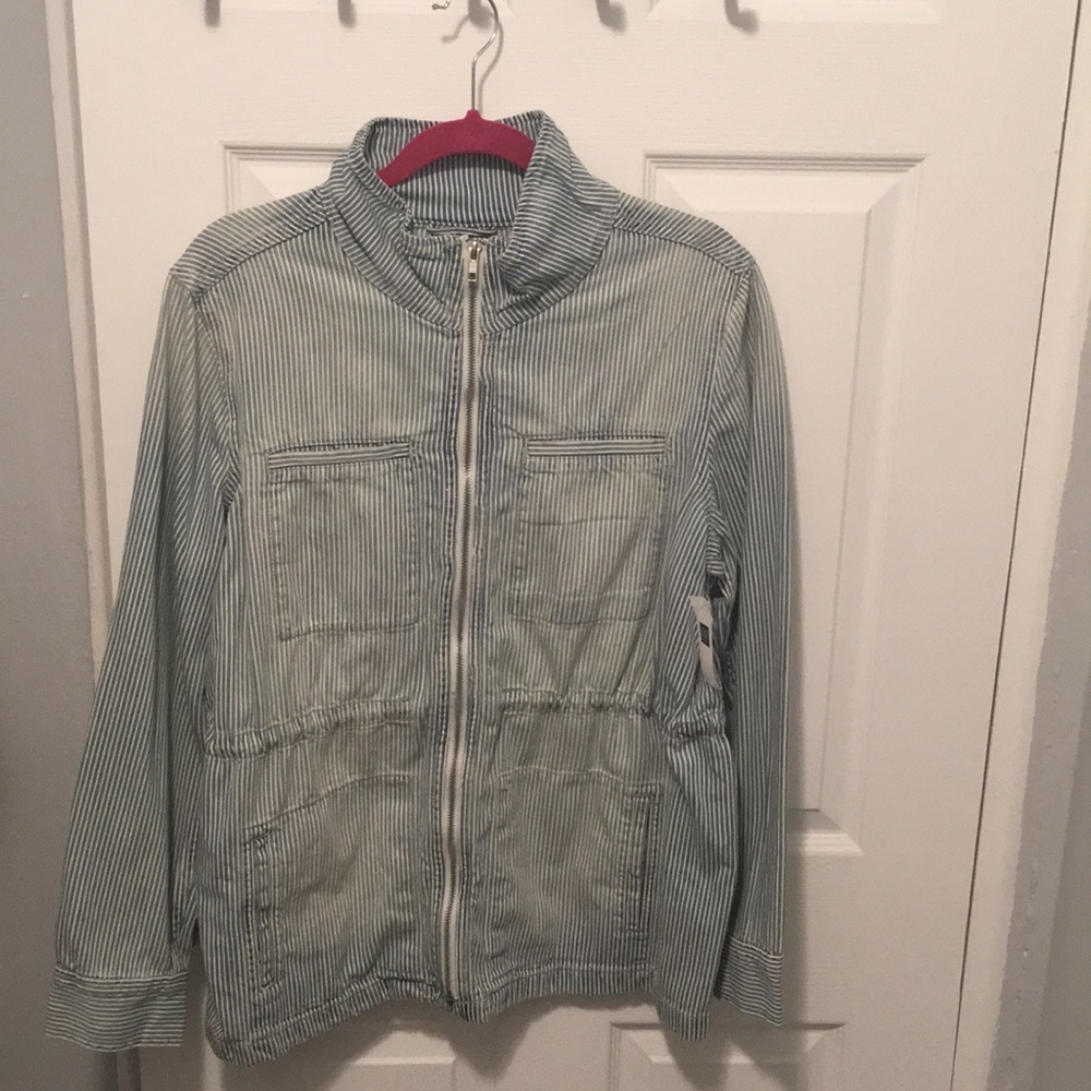 Women jean jacket